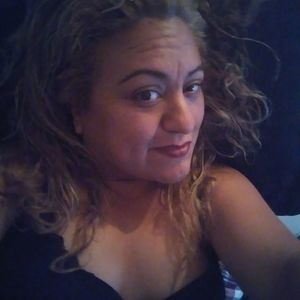 Meet your Posher, Valerie love